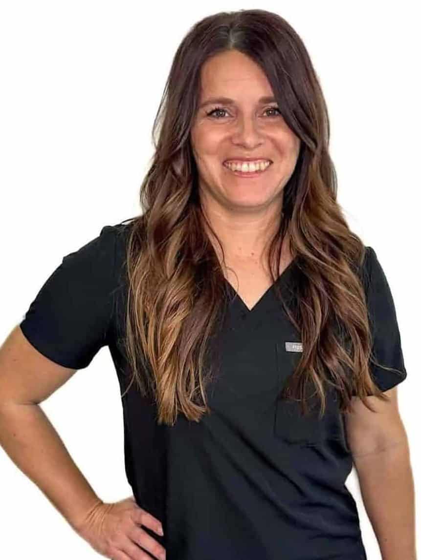 Dr. Cassie Dutton, Chiropractor, Animal Chiropractic, Barrel Racing, IVCA, Barrel Race, Horse, Small and Large Animal